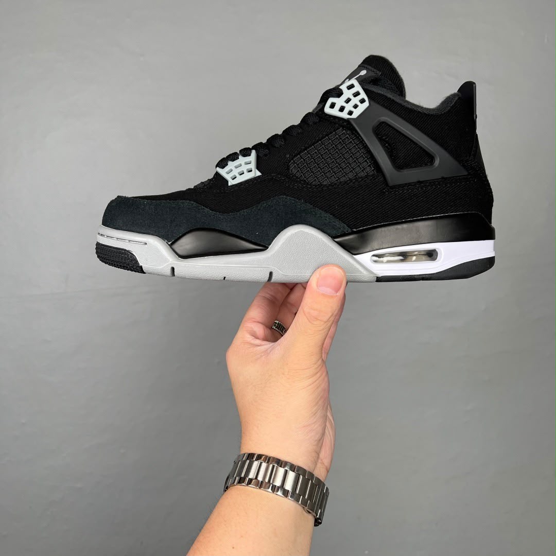 Jordan 4 (Black Canvas)